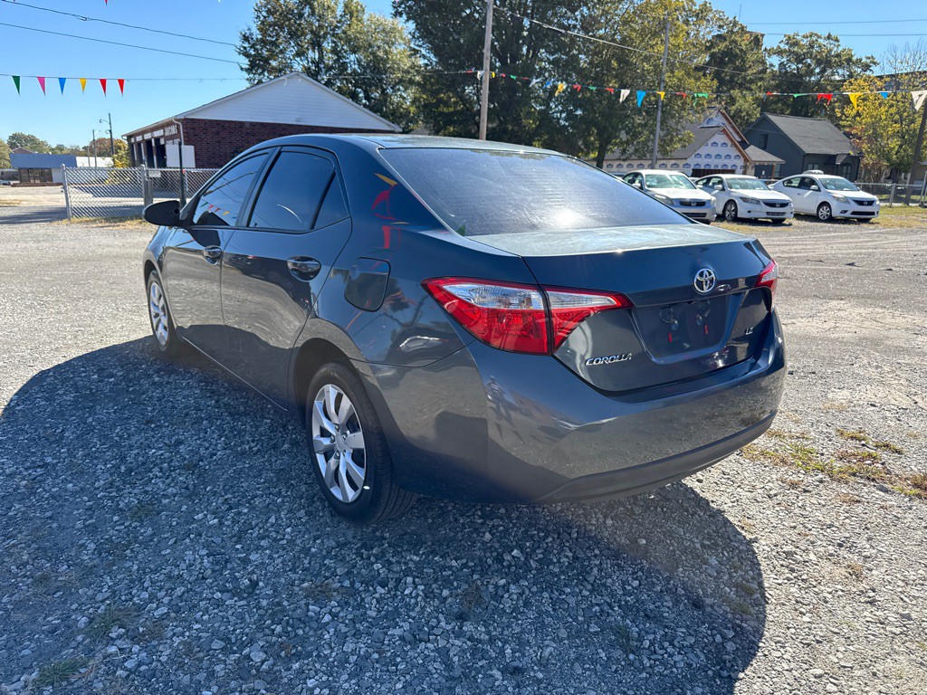 2015 Toyota Corolla Image 7