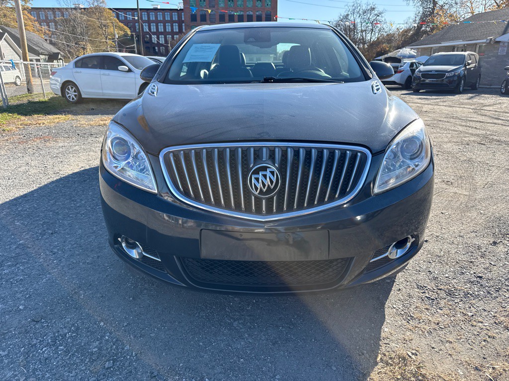2015 Buick Verano Image 2