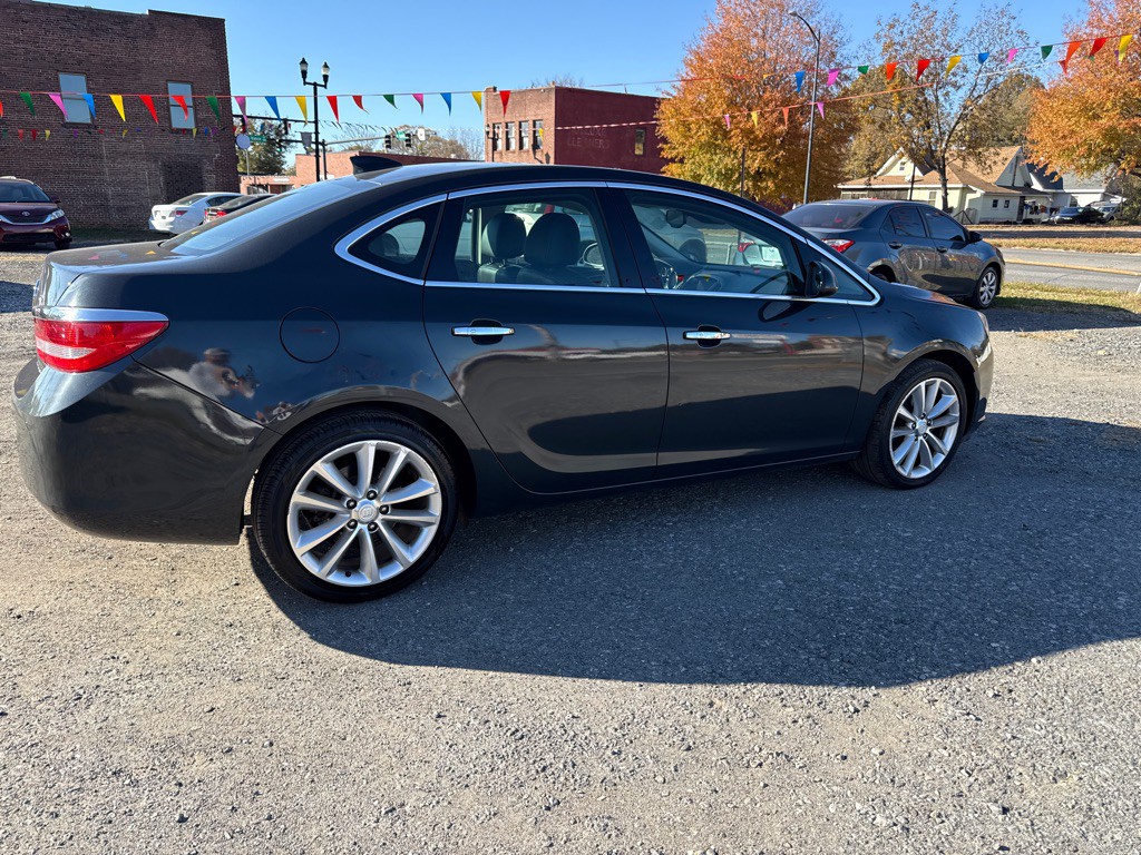 2015 Buick Verano Image 6