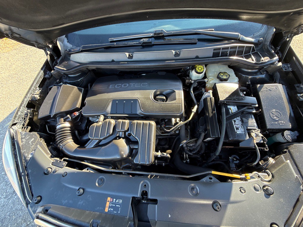 2015 Buick Verano Image 17