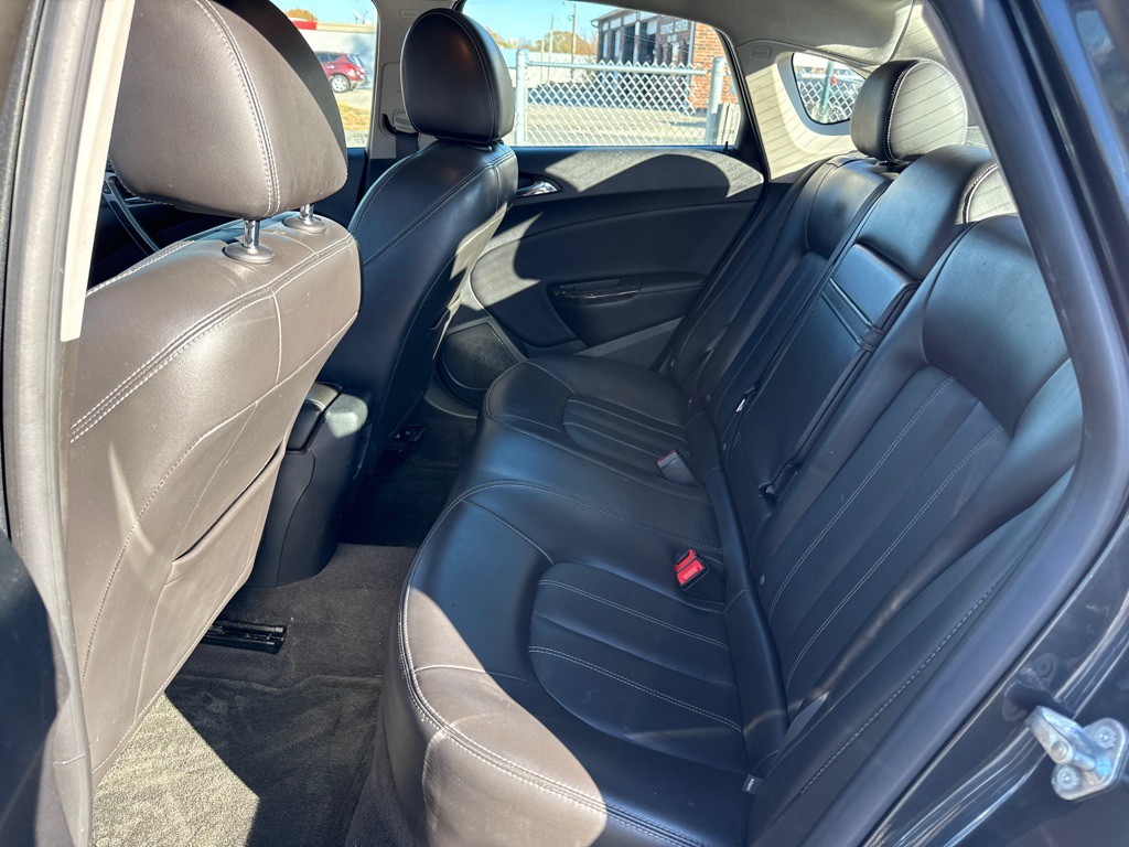 2015 Buick Verano Image 18