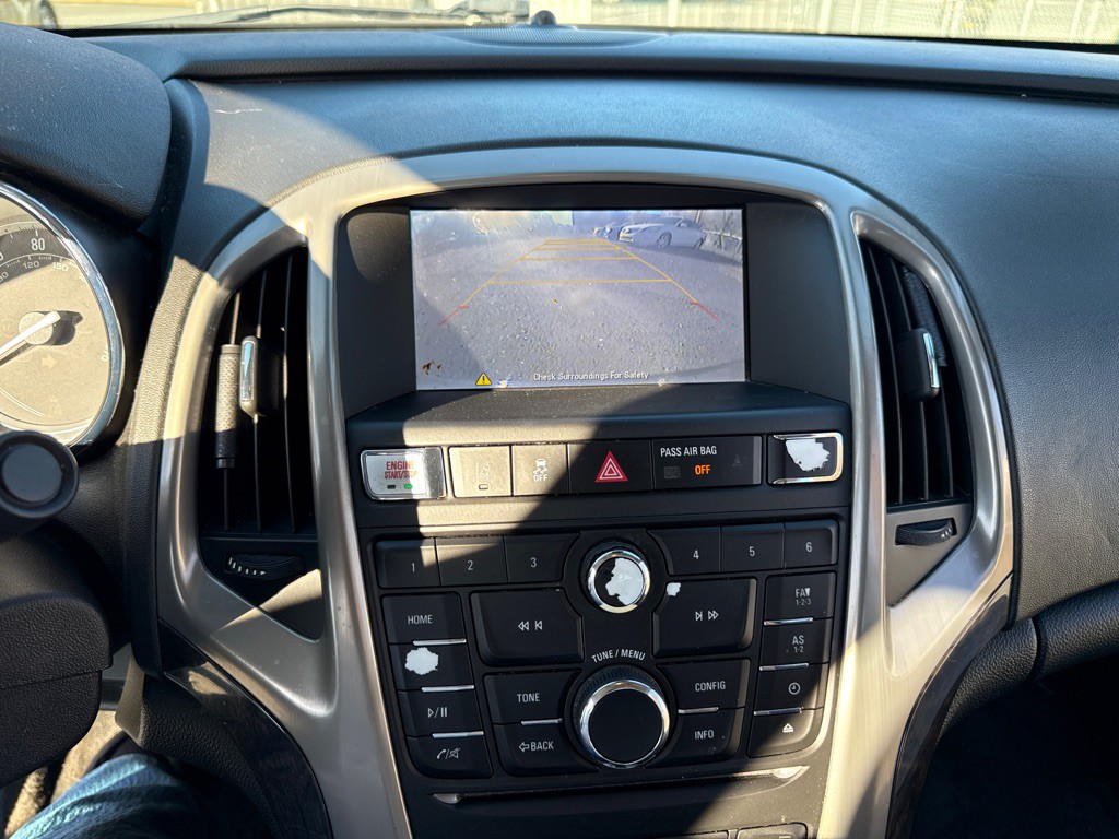 2015 Buick Verano Image 25