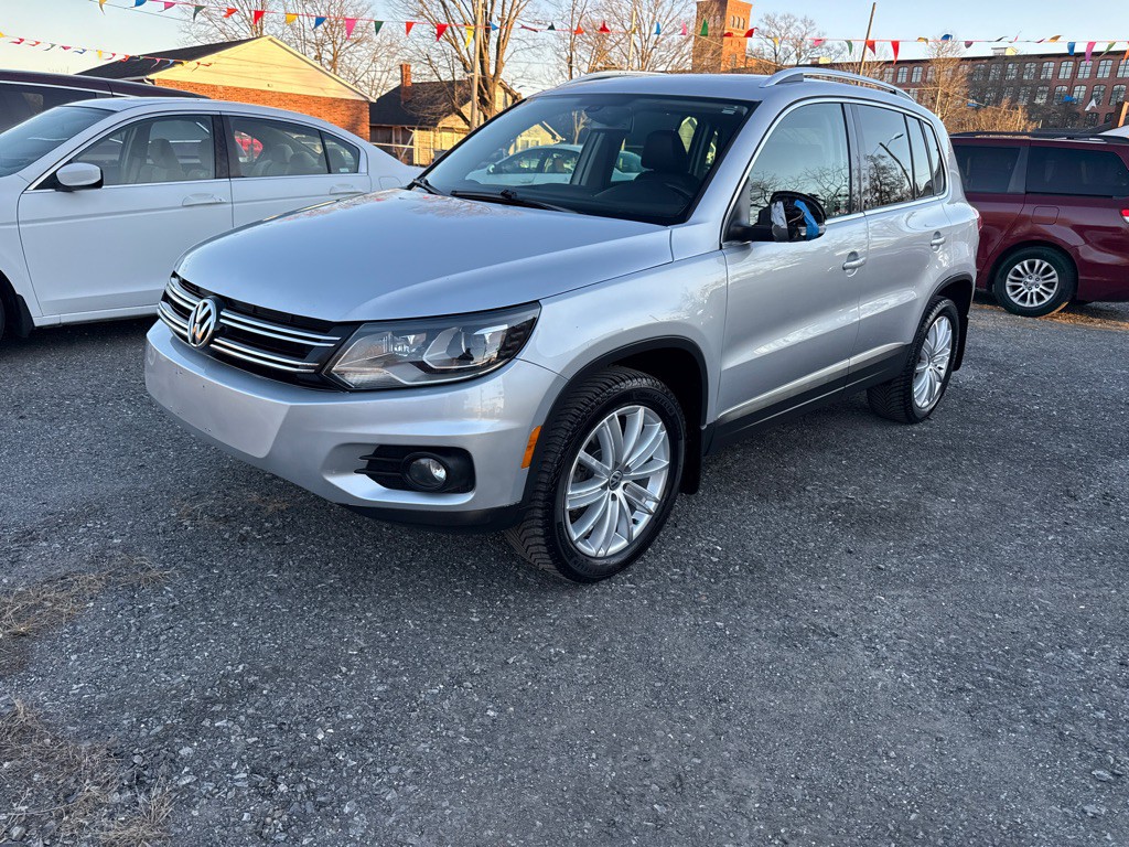 2016 Volkswagen Tiguan Image 1