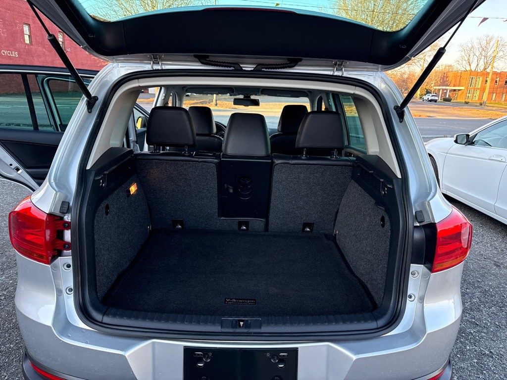 2016 Volkswagen Tiguan Image 10