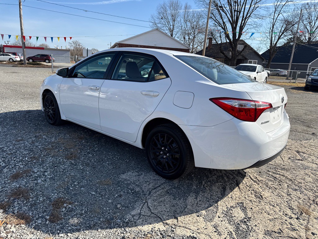 2016 Toyota Corolla Image 4