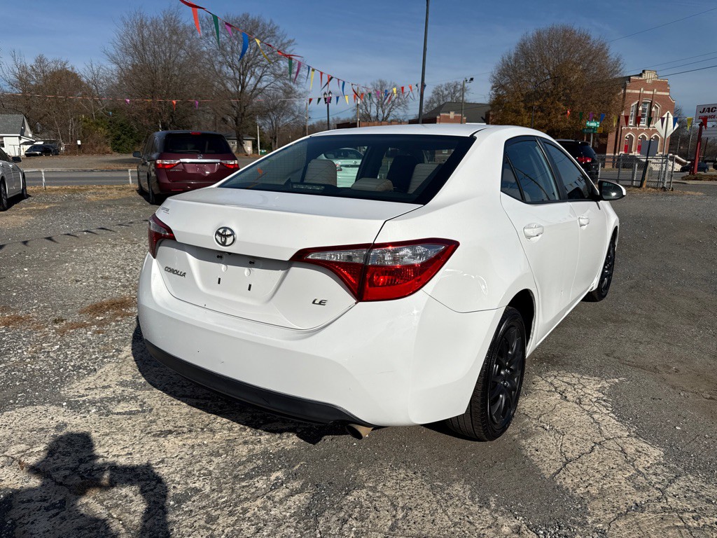2016 Toyota Corolla Image 7