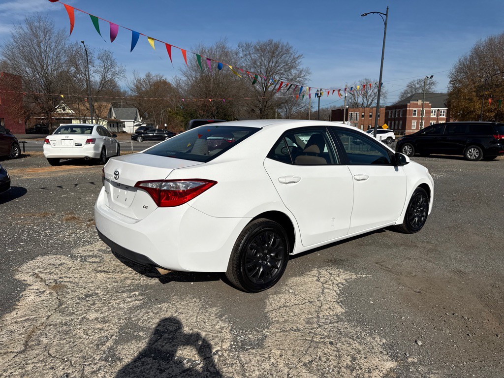 2016 Toyota Corolla Image 8
