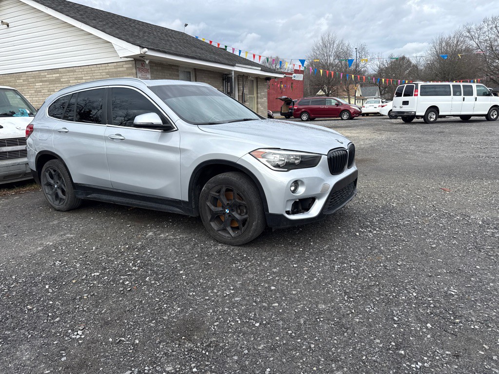 2018 BMW X1 Image 2