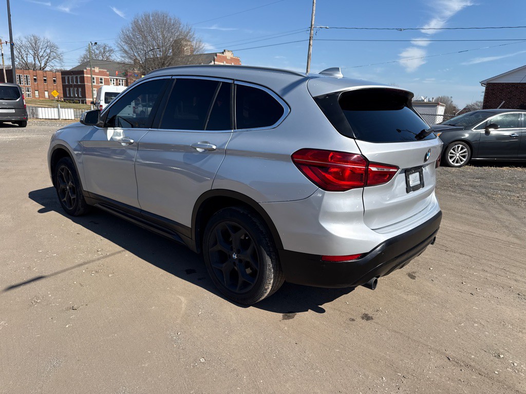 2018 BMW X1 Image 9