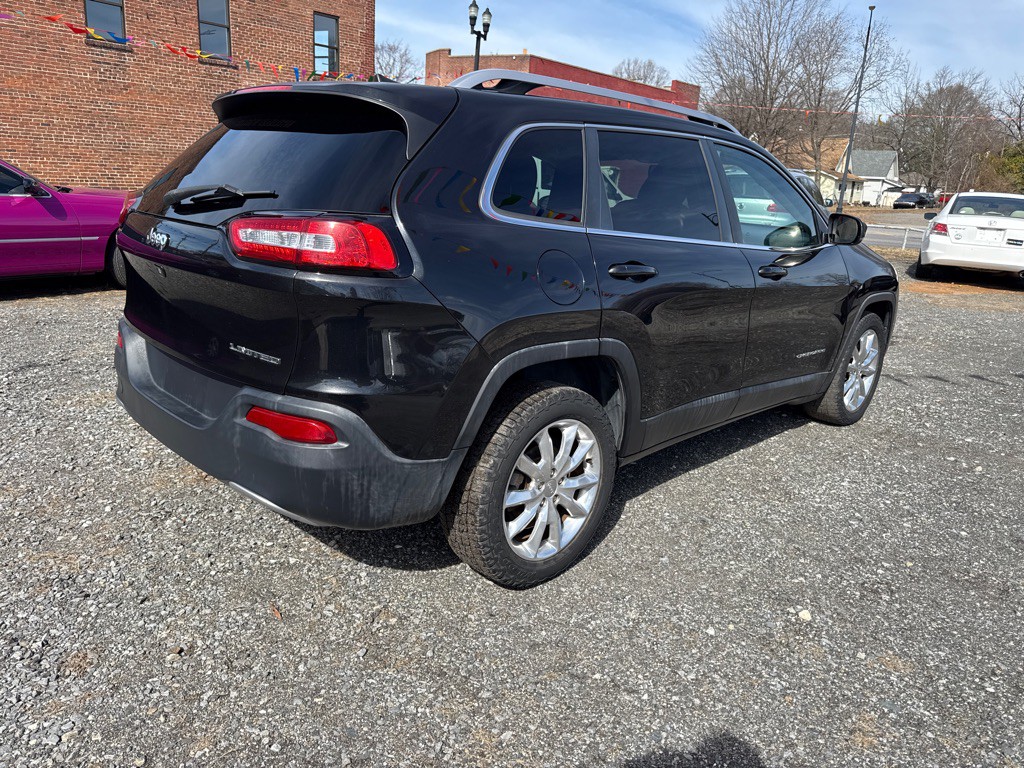 2016 Jeep Cherokee Image 7