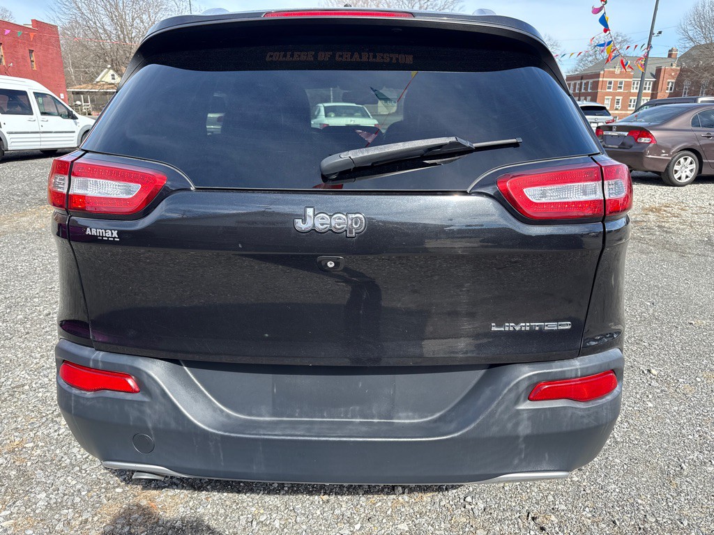 2016 Jeep Cherokee Image 9