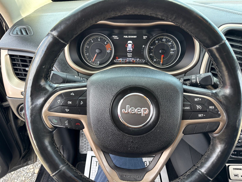 2016 Jeep Cherokee Image 22