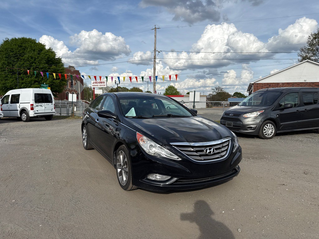 2013 Hyundai Sonata Image 3