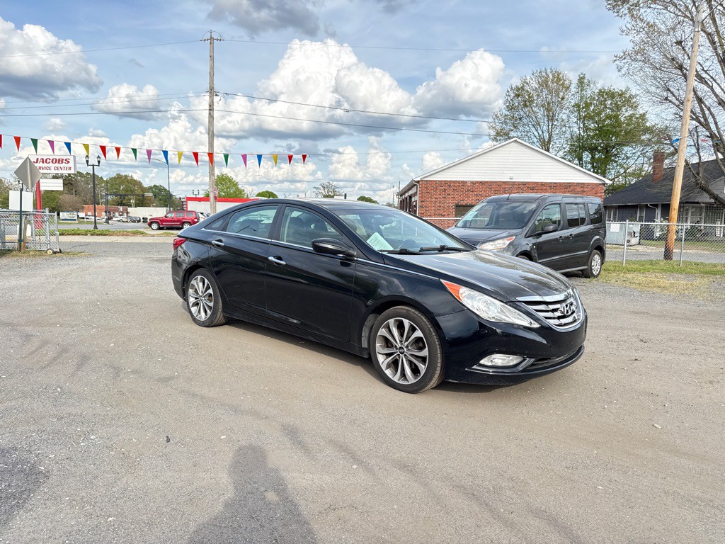 2013 Hyundai Sonata Image 4