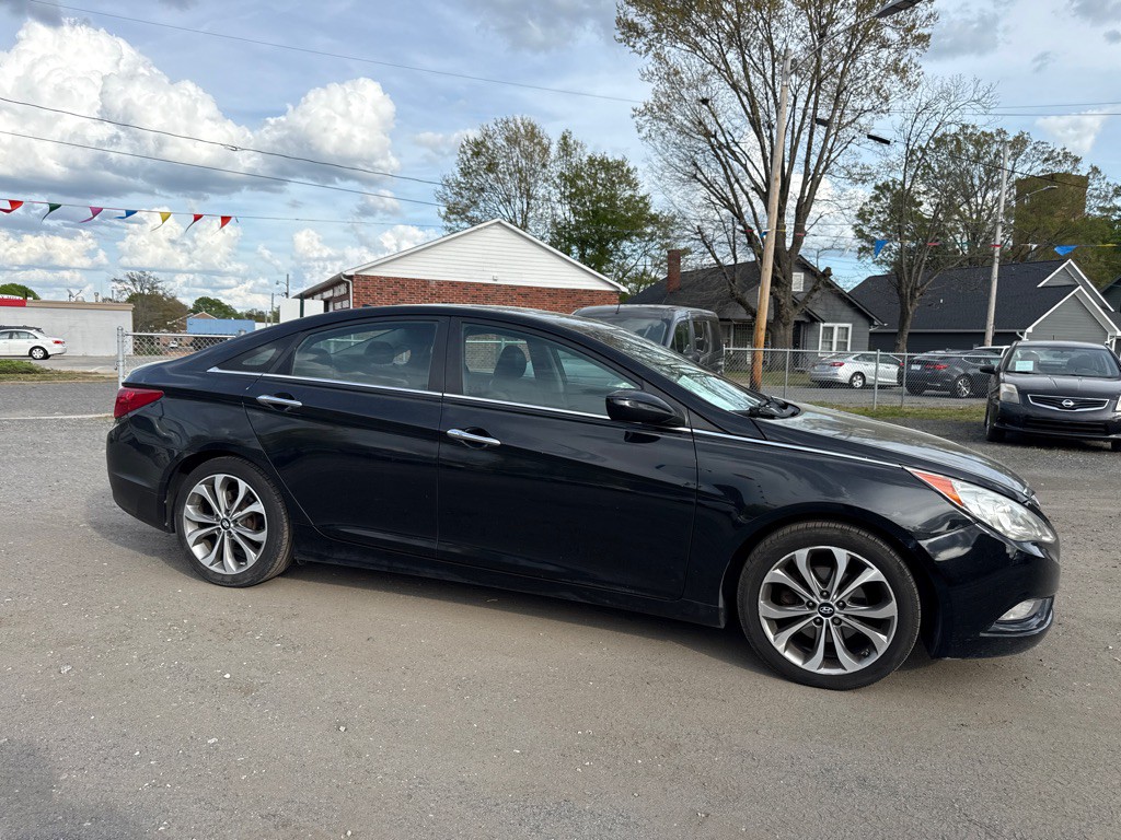 2013 Hyundai Sonata Image 9