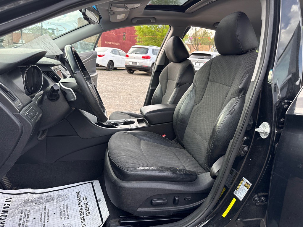2013 Hyundai Sonata Image 14