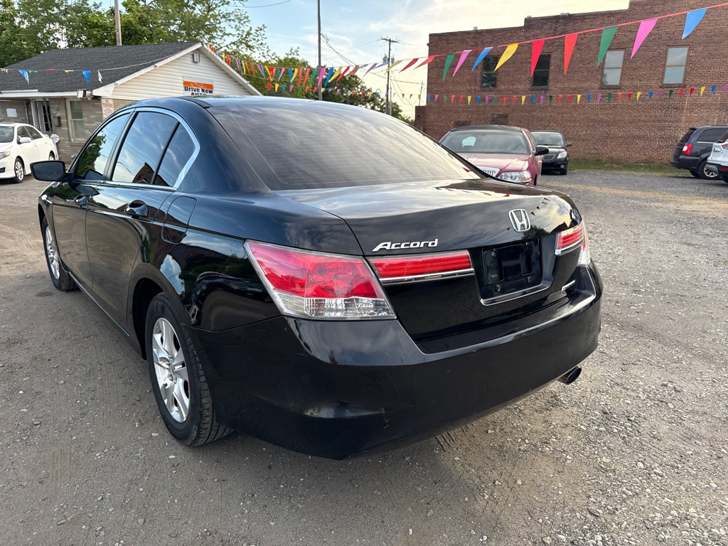 2012 Honda Accord Image 8