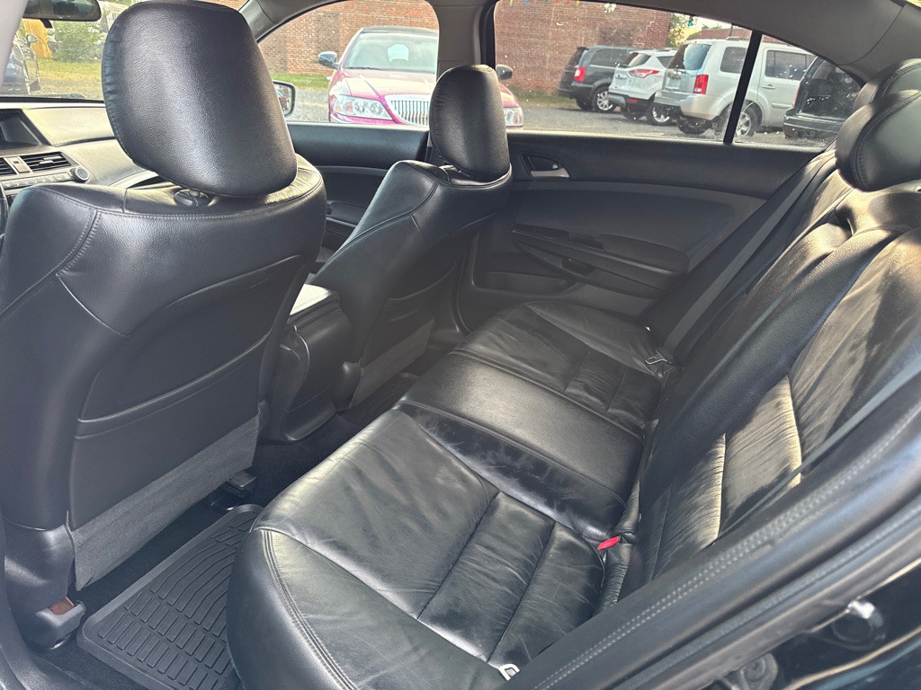 2012 Honda Accord Image 11