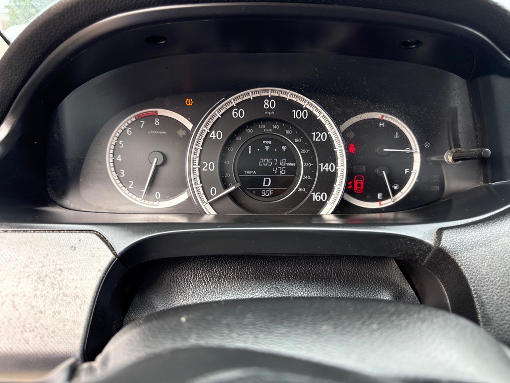 2015 Honda Accord Image 16