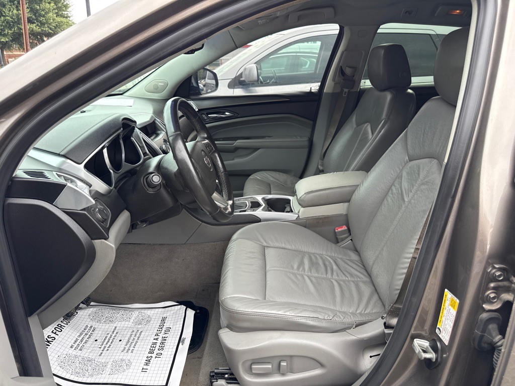 2012 Cadillac SRX Image 7