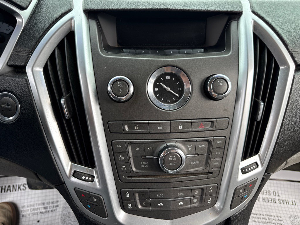 2012 Cadillac SRX Image 16