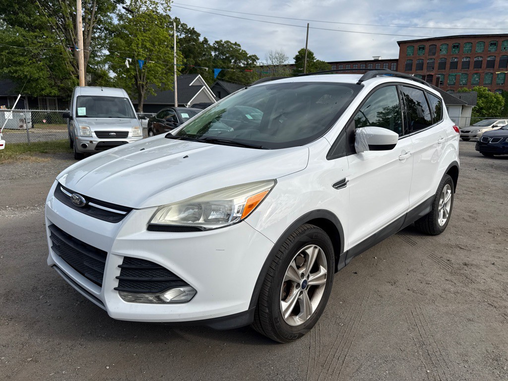 2014 Ford Escape Image 1