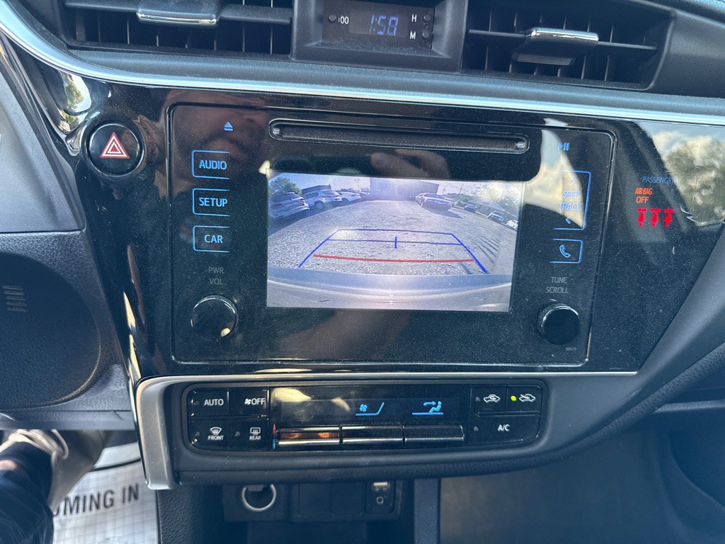 2018 Toyota Corolla Image 13