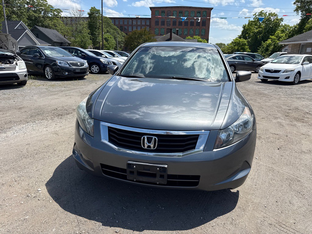 2010 Honda Accord Image 2