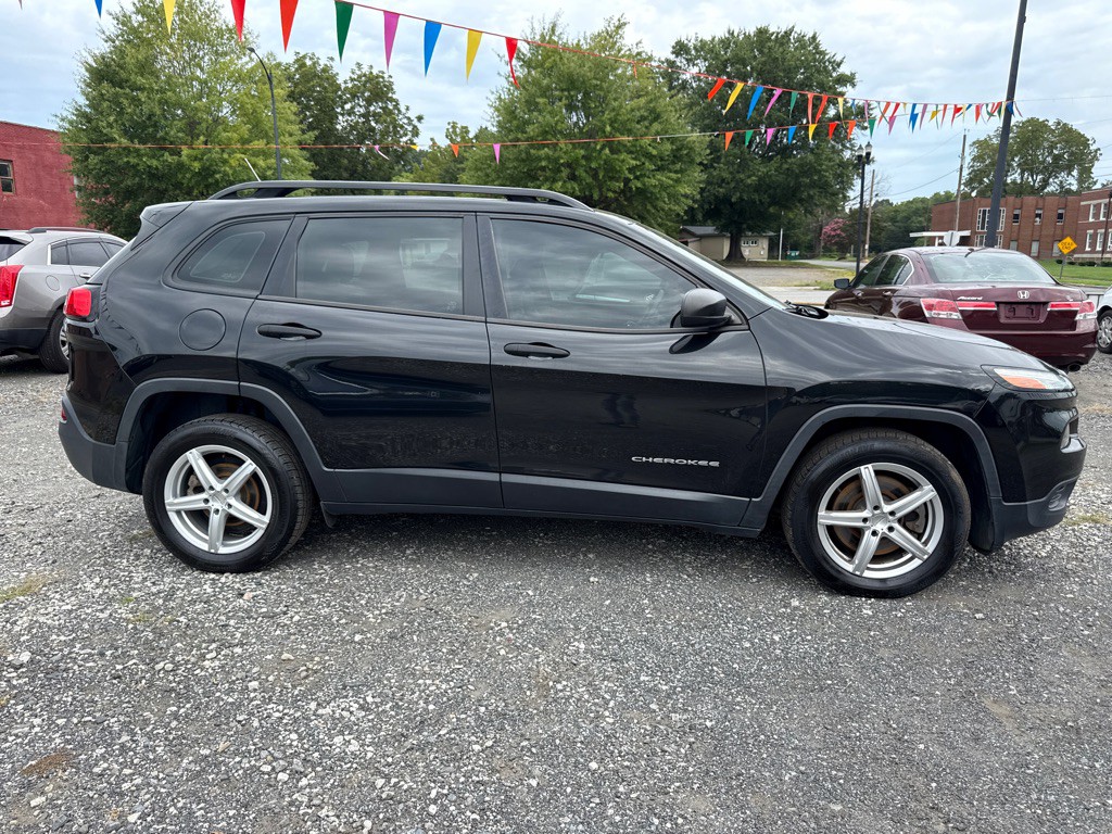 2015 Jeep Cherokee Image 7