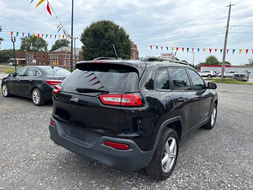2015 Jeep Cherokee Image 9