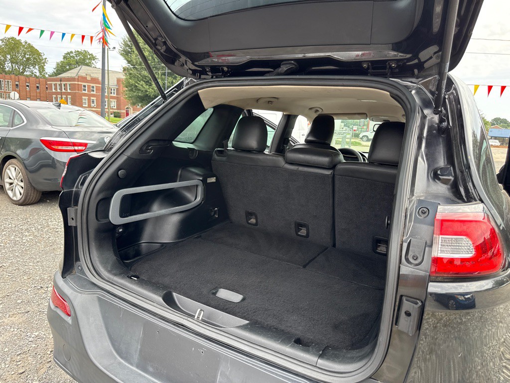 2015 Jeep Cherokee Image 15