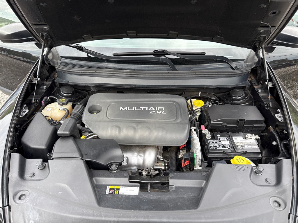 2015 Jeep Cherokee Image 19