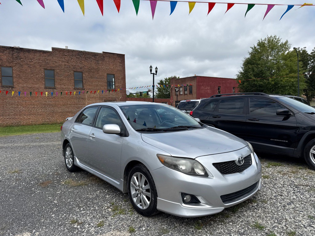 2010 Toyota Corolla Image 3