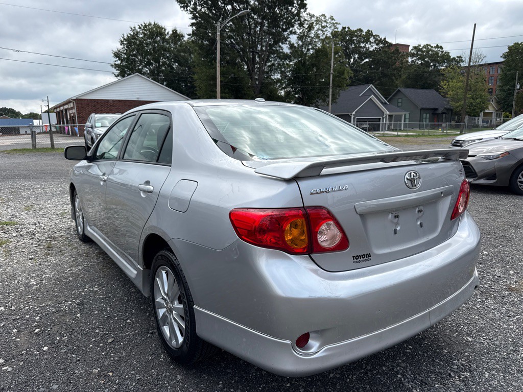 2010 Toyota Corolla Image 7