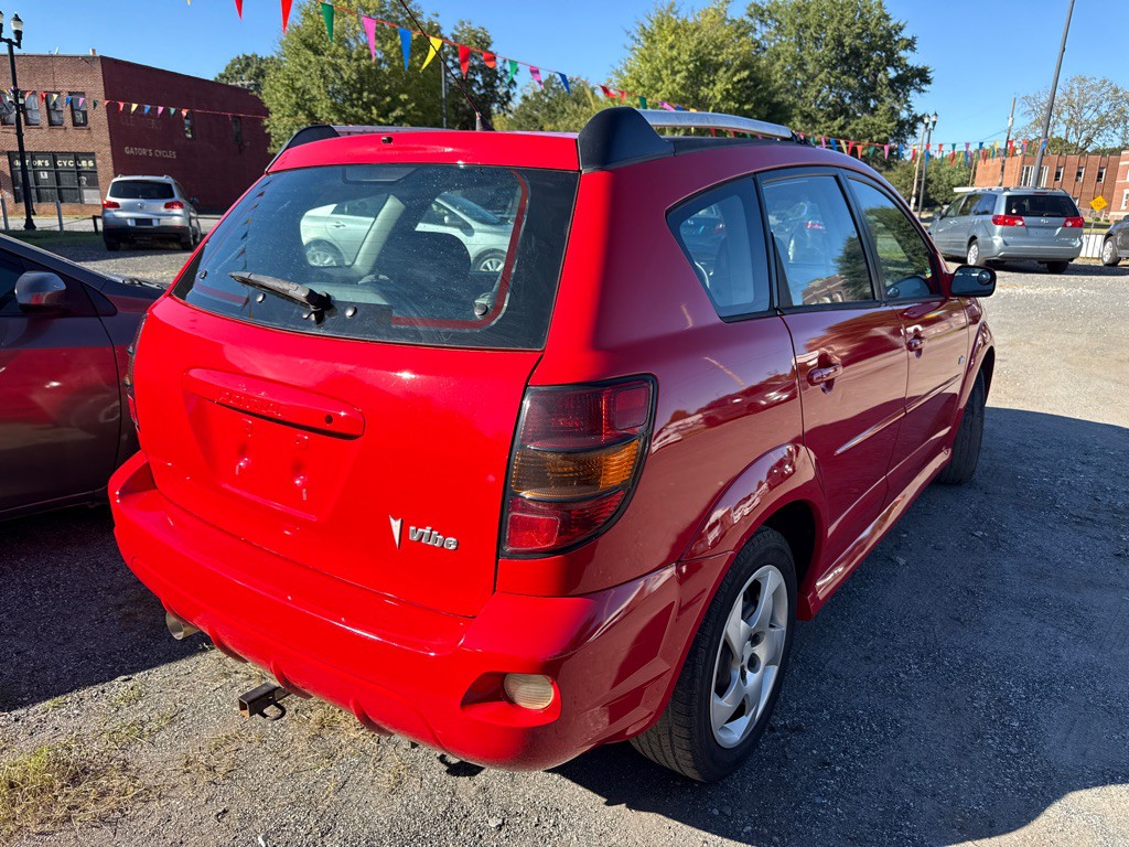 2006 Pontiac Vibe Image 8