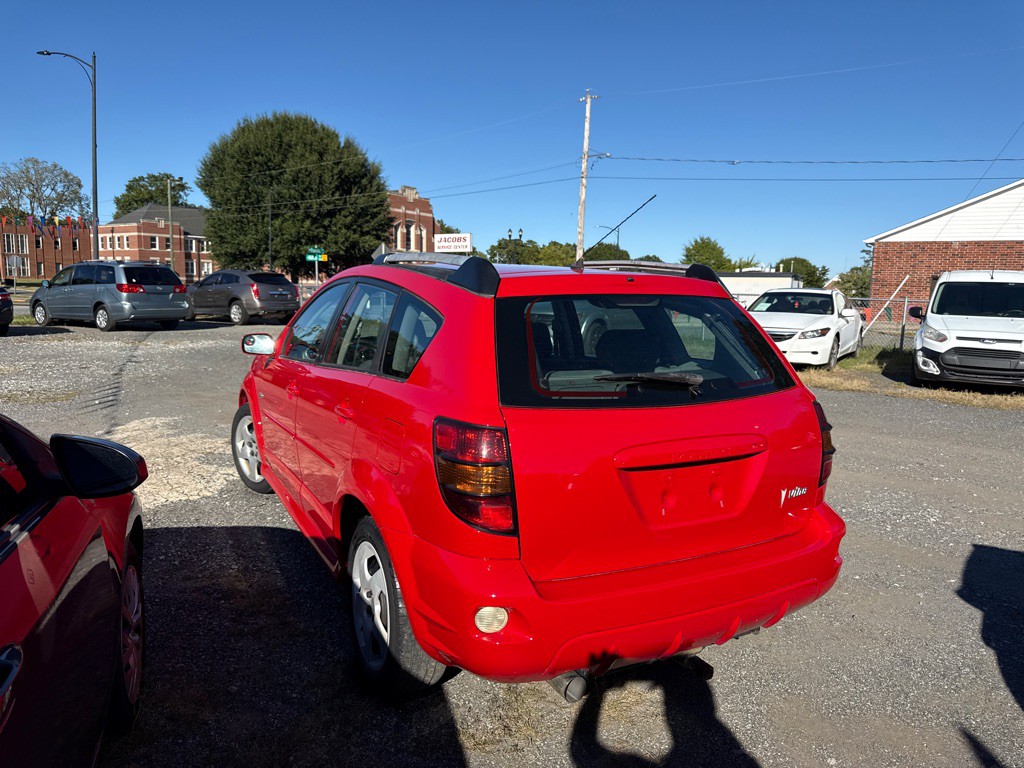2006 Pontiac Vibe Image 10