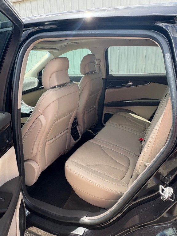 2019 Lincoln Nautilus Image 8