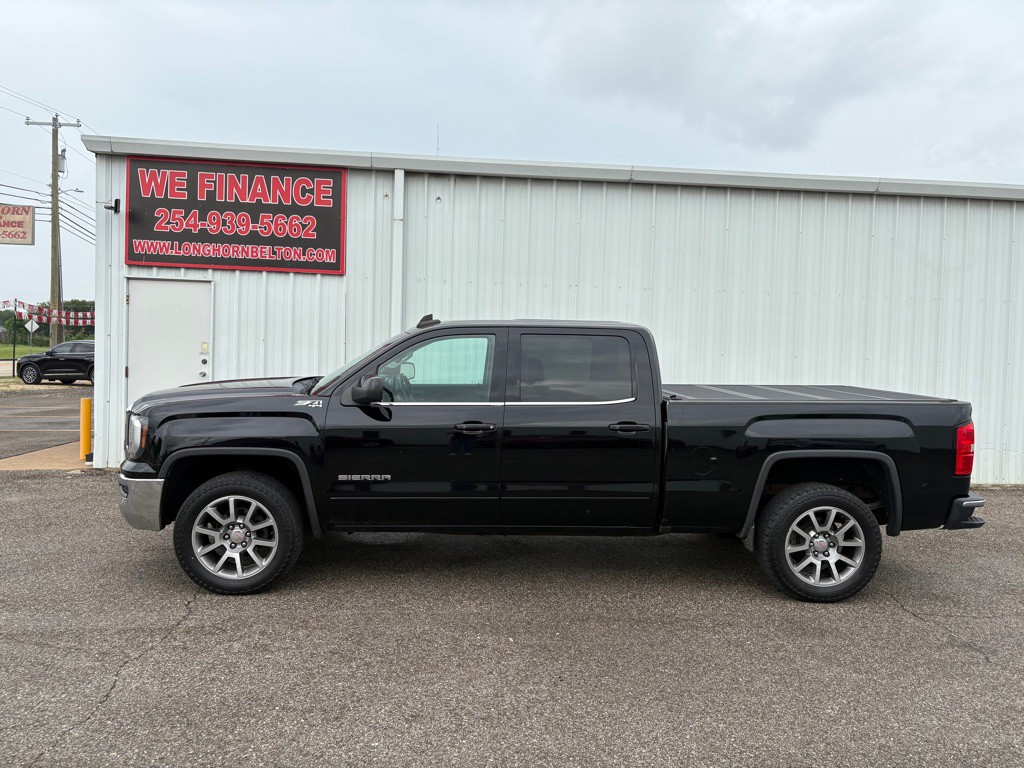 2017 GMC Sierra Image 1