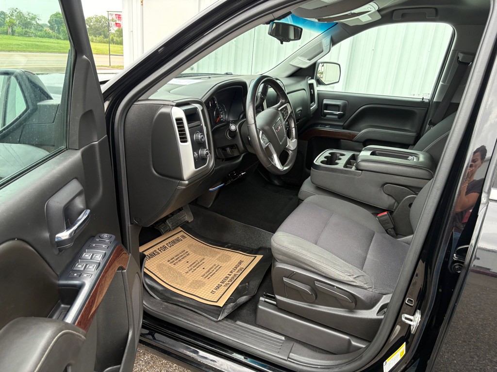 2017 GMC Sierra Image 7