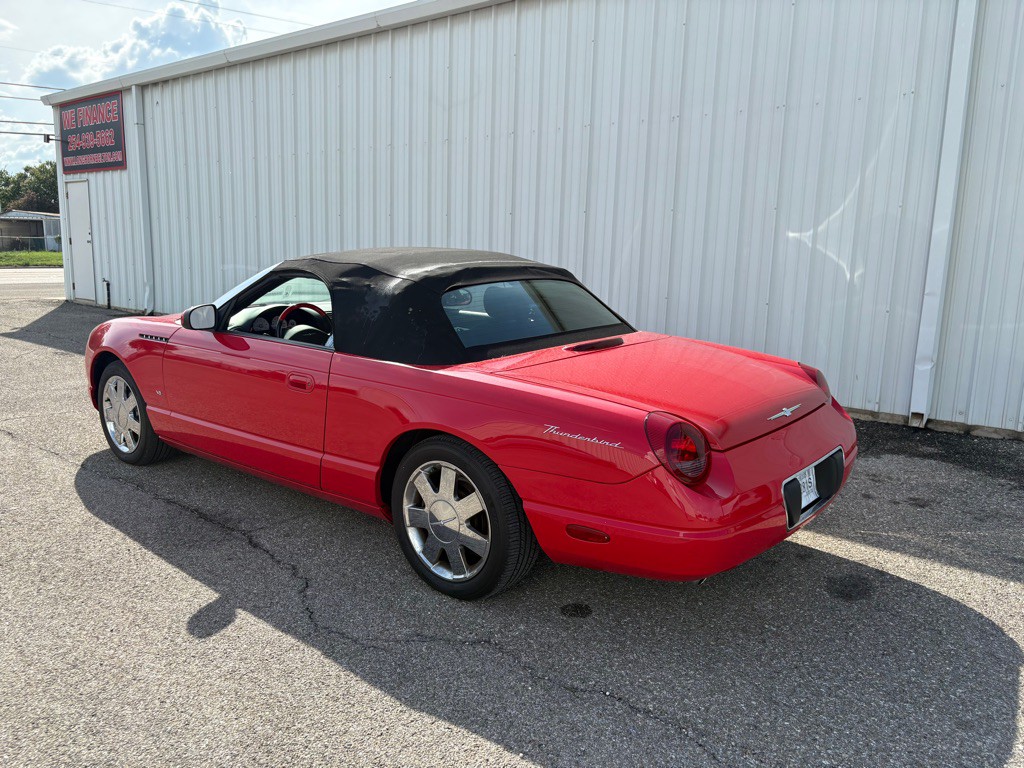 2003 Ford Thunderbird Image 1