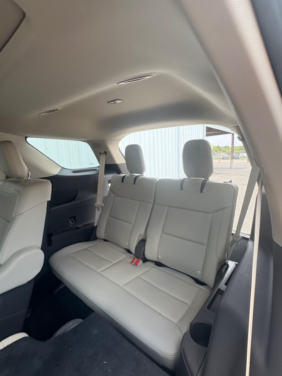 2020 Ford Explorer Image 11