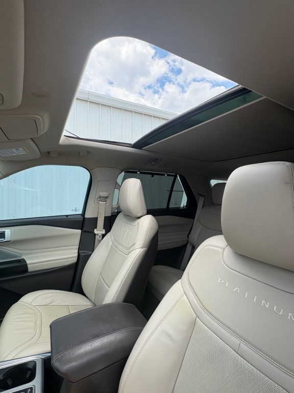 2020 Ford Explorer Image 17