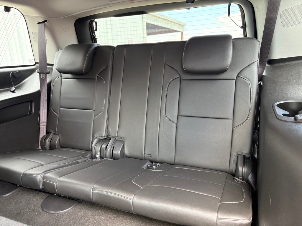 2015 Chevrolet Tahoe Image 11