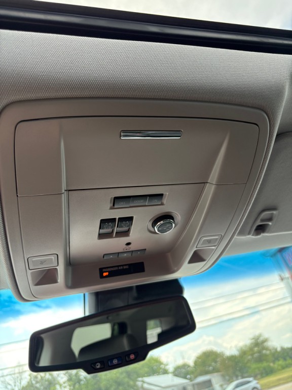 2015 Chevrolet Tahoe Image 18
