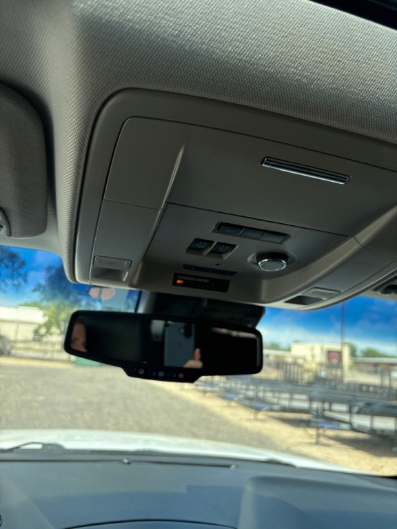 2017 Chevrolet Tahoe Image 16