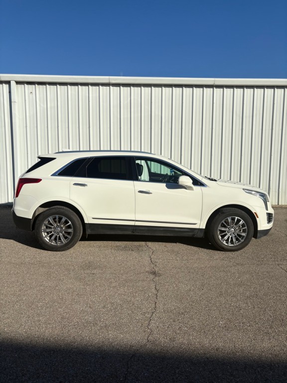 2017 Cadillac XT5 Image 1