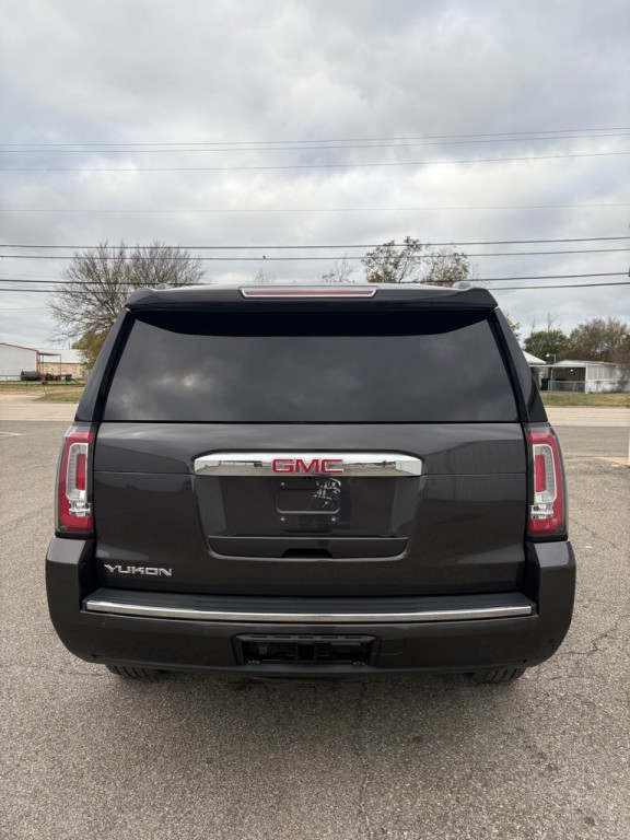 2018 GMC Yukon Image 6