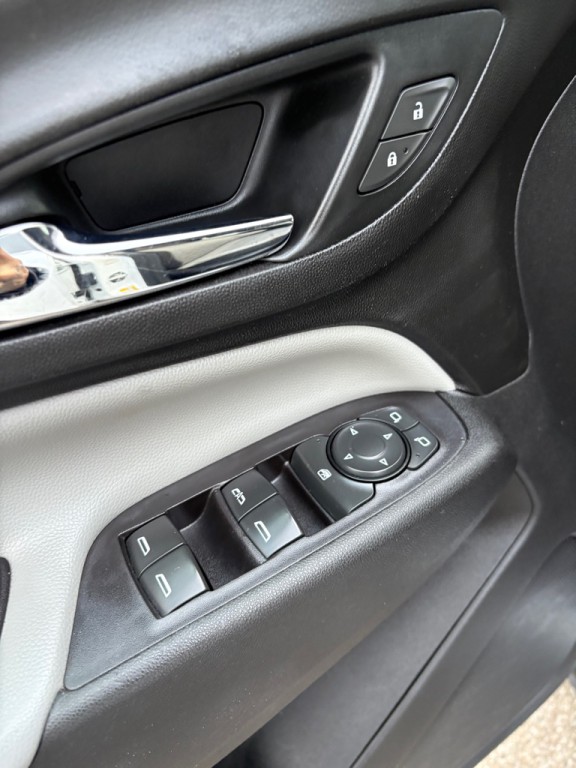 2020 Chevrolet Equinox Image 10