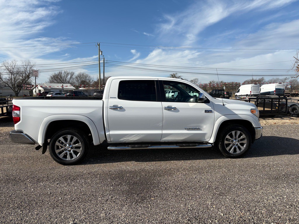 2016 Toyota Tundra Image 3