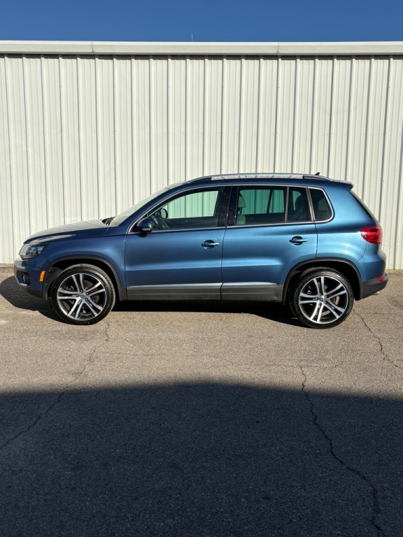 2017 Volkswagen Tiguan Image 1